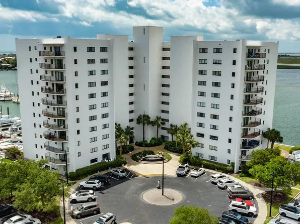 322 Causeway Drive #101, Wrightsville Beach, NC 28480