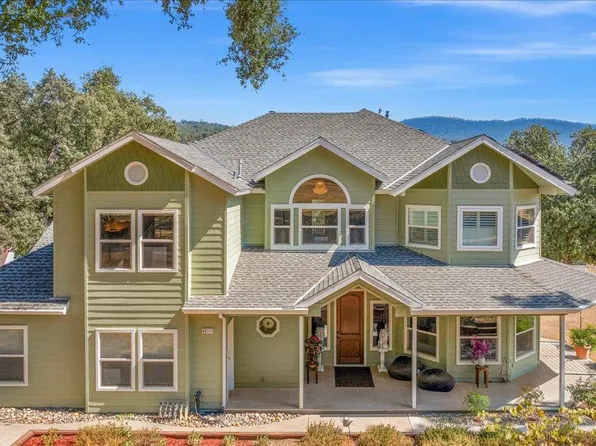 40111 Old Stone Gate Ct, Oakhurst, CA 93644