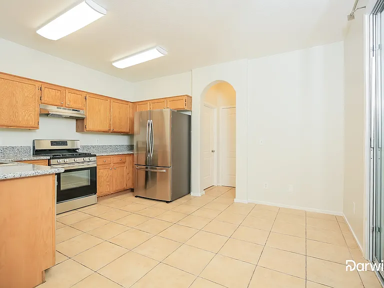 2612 Living Rock St — Photo 5