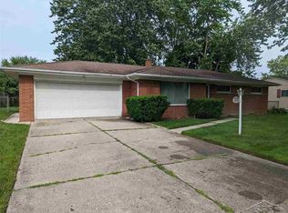 2737 Brandon Pl, Saginaw, MI 48603
