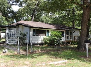 201 Hickory Creek Dr, Shepherd, TX 77371