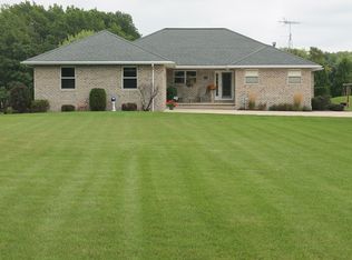 1545 S Cth S, Manitowoc, WI 54220