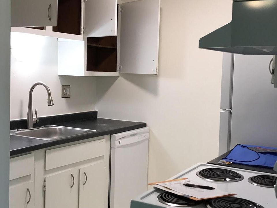 1st image of 1747 Broadview St APT 513