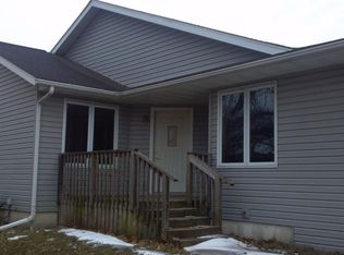 1522 Desota St, Ellsworth, IA 50075