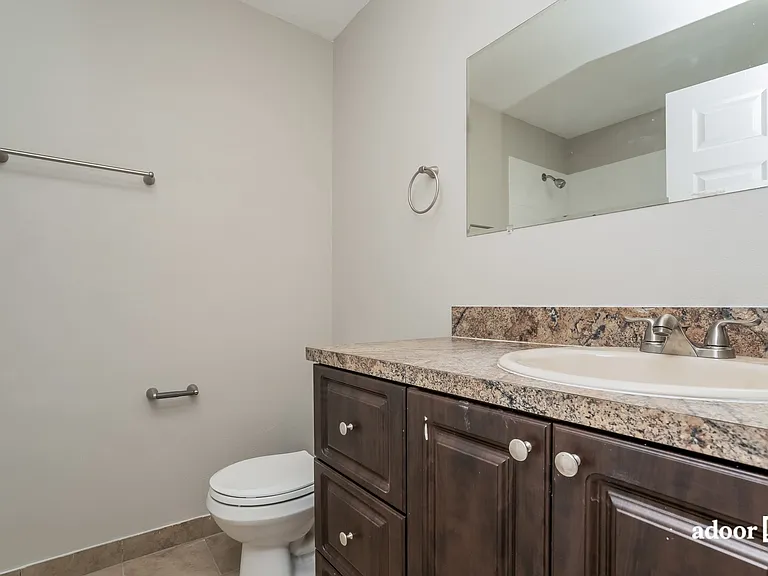 3302 E Wilder Ave — Photo 8