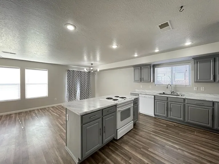2906 N Gemini Meadows Ln — Photo 5