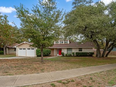 210 sandhill, Universal City, TX, 78148