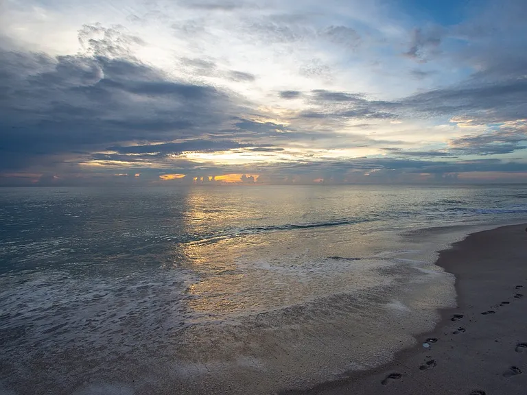 2700 Ocean Dr #107 — Photo 34