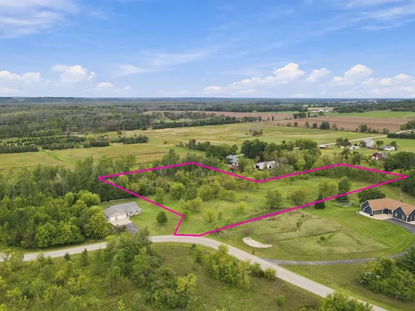 Erinwood Rd #2, New London, WI 54961
