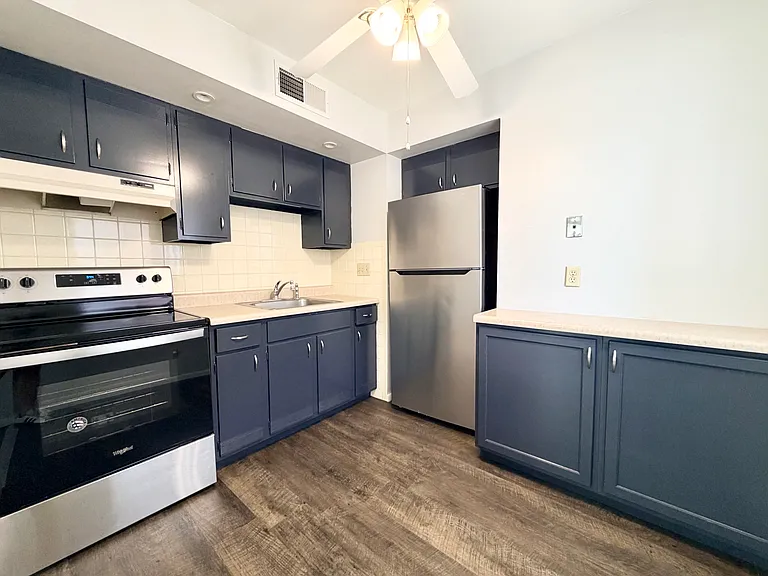 4133 Germania St #1B — Photo 3