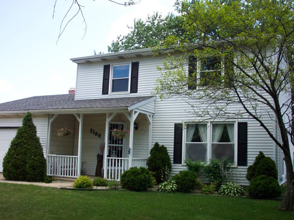 1st image of 2106 Shaker Dr