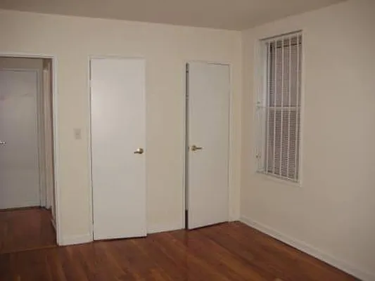 Rented by Veritas Property Management | media 8