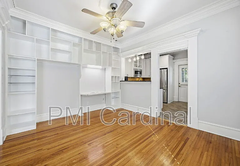 523 N Pine St — Photo 10