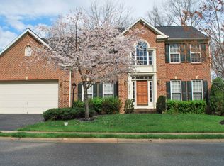 11040 Country Club Rd, New Market, MD 21774