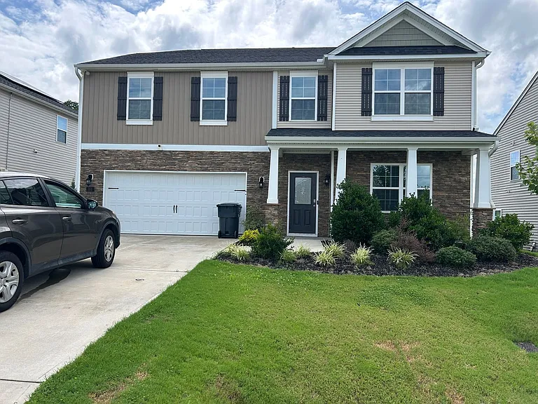356 Bryson Blvd — Photo 1
