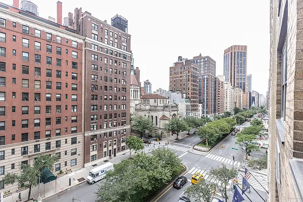 Rented by Corcoran | media 11