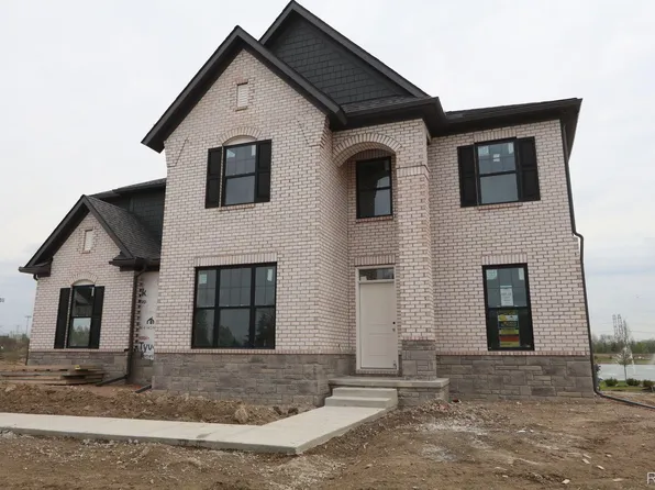 61824 Romeo Ln, Washington, MI 48094