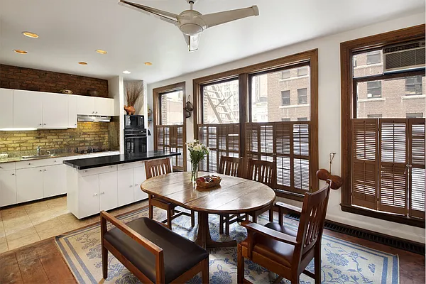 Sold by Stribling | media 27