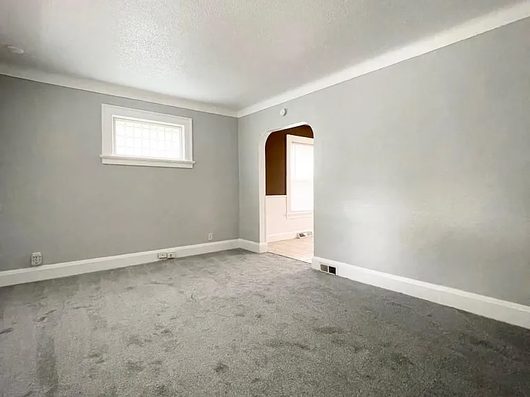 581 Colima Dr — Photo 4