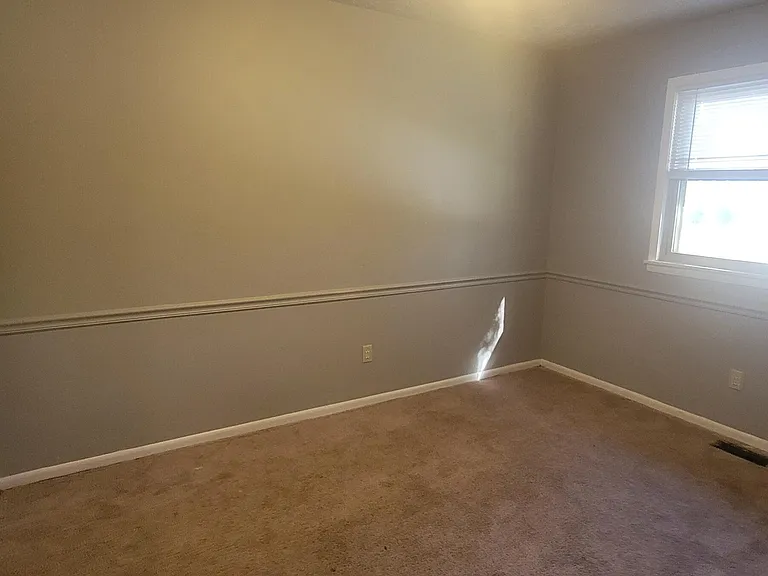 3545 Sundart Dr — Photo 7
