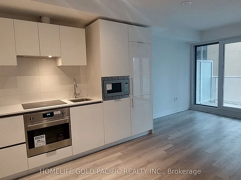 230 Simcoe St #1333 — Photo 5