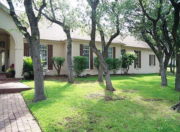 3rd image of 8604 Bell Mountain Dr