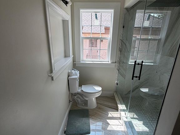 4th image of 1812 NW 23rd St #1