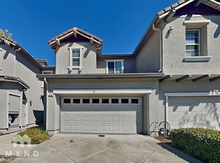 273 Washington Dr, Brentwood, CA