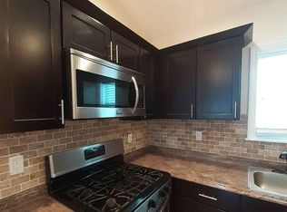 70 Cranch St, Quincy, MA 02169