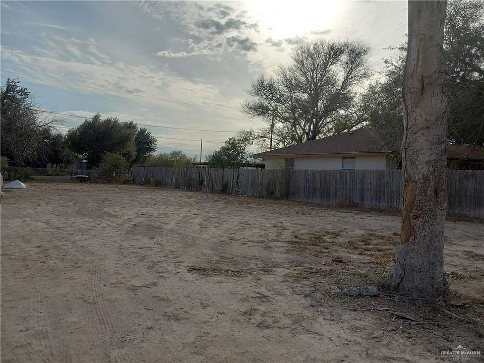 2nd image of 601 Patricia St