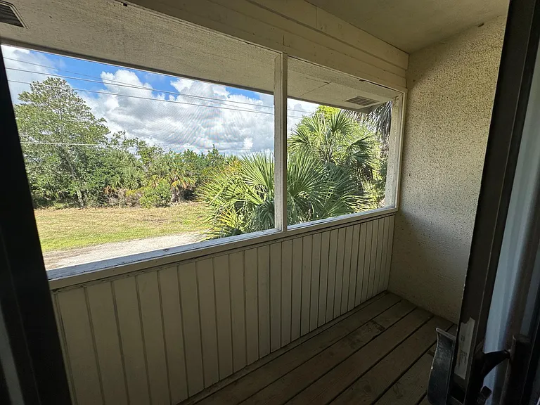 2531 Waters Edge Dr — Photo 44