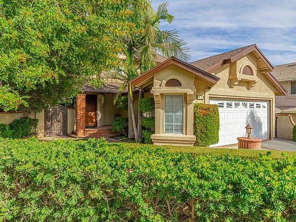2nd image of 22823 Boxwood Ln