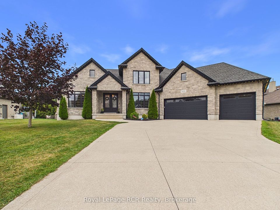 1st image of 906 Parkplace Pl
