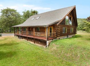 13235 Perry Rd, Central Pt, OR 97502