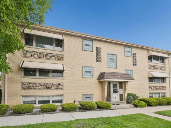 7356 W Addison St, Chicago, IL 60634
