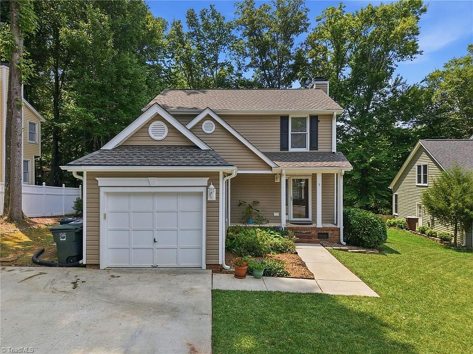 1st image of 5 Thames Ct