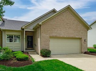 2556 Cardington Grn, Uniontown, OH 44685