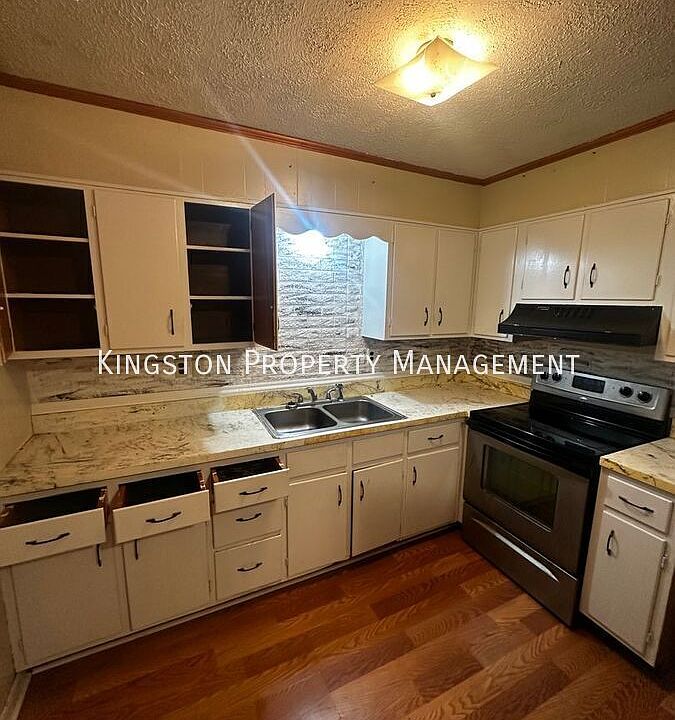 2nd image of 208 E Adair St APT 7