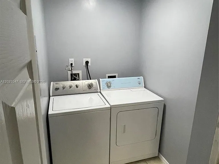 2916 NW 55th Ave #2A — Photo 7