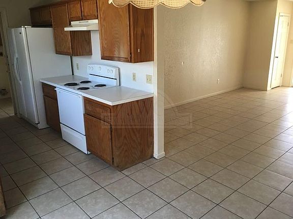 3rd image of 2513 Bermuda Dr #168070905