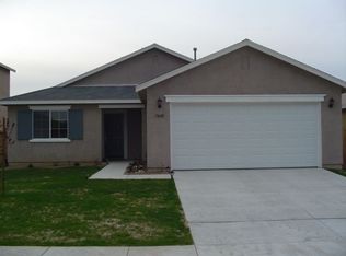 13648 Ashmont St, Victorville, CA 92392