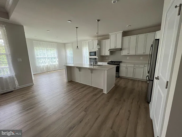 5020 Birch Leaf Cir — Photo 4