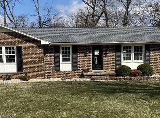 402 Lynwood Dr, Franklin, KY 42134