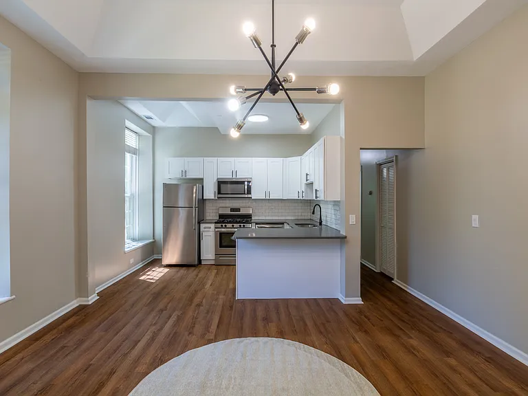 333 S Jefferson St #1A — Photo 6