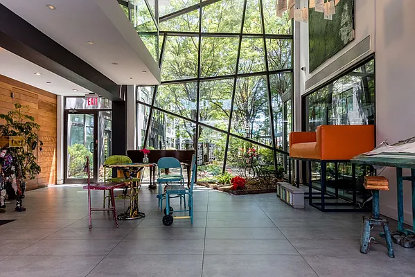 Rented by Nooklyn NYC LLC | media 107