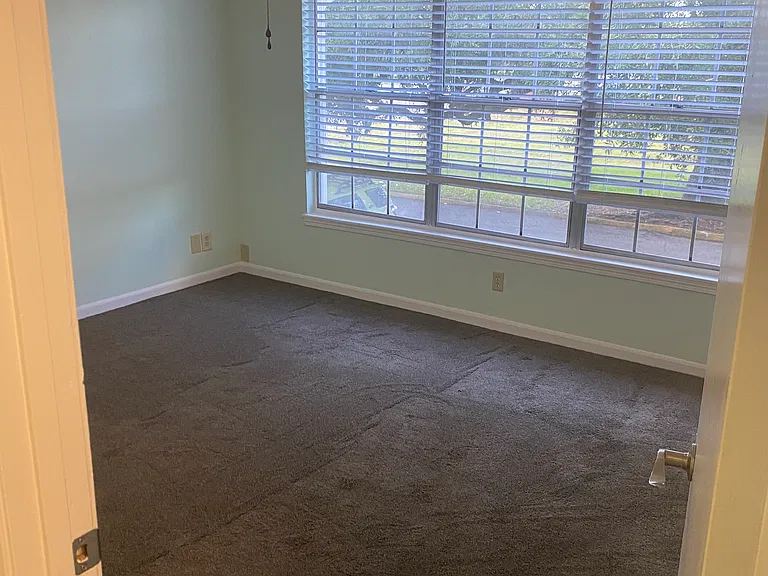 103 Kettering Way — Photo 12