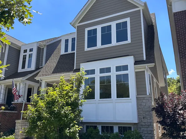 (undisclosed Address), Chicago, IL 60646