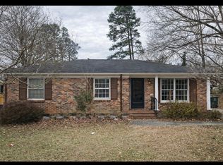 2212 Montclair Rd, Greensboro, NC 27407