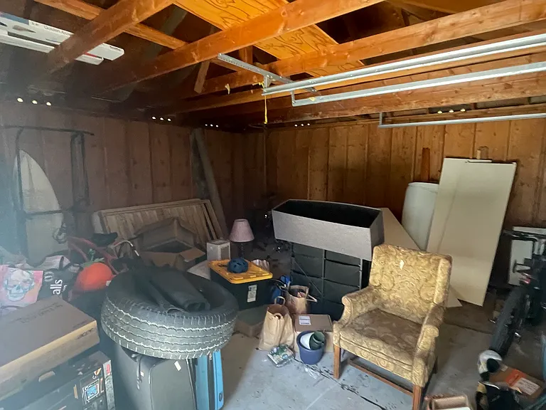 227 Blackburn St #A — Photo 15