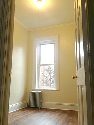 Rented by TB Shaw Realty | media 24